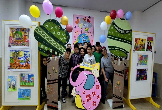 گشایش نمایشگاه هنرهای تجسمی و برگزاری کارگاه هنری در البرز